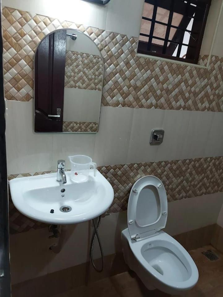 Masterkey Deluxe Rooms Коччи Экстерьер фото